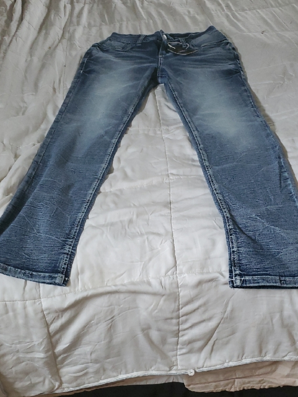 Straight Fit Women's Denim Jeans in Faded Blue - Picture 3 of 3